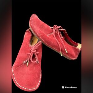 Clarks Originals Shoes Womens 9 Red Suede Leather Moccasin Natural Crepe Sole